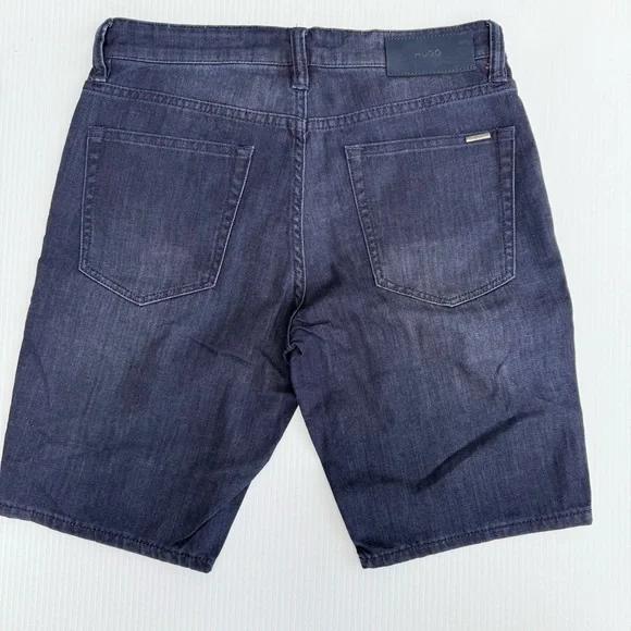 Hugo boss Men's Dark Blue Denim Shorts size 30/31/33/34 - Picture 2 of 6